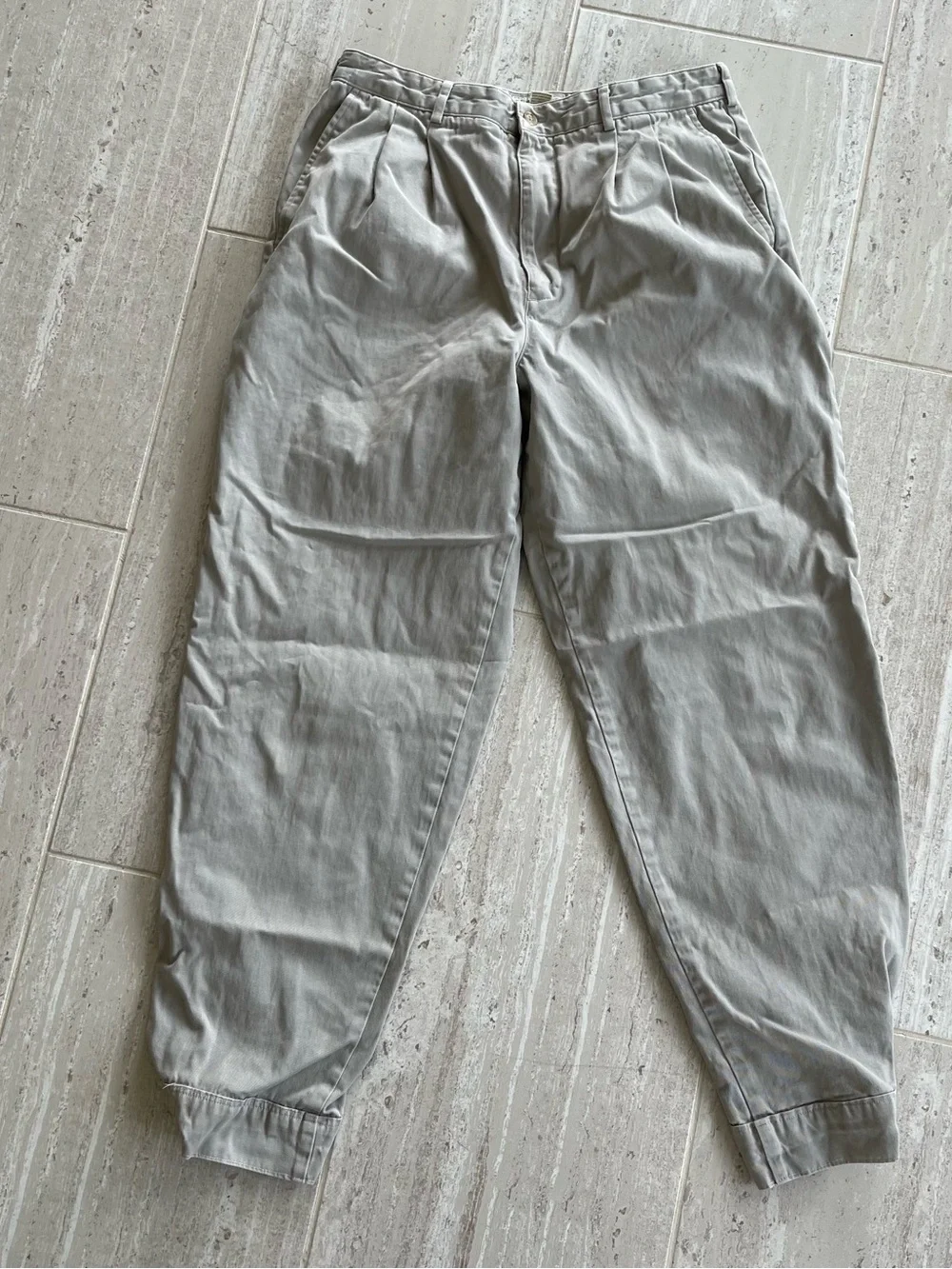 Vintage Banana Republic Pleated Cinch Bottom Pants Khaki Cotton